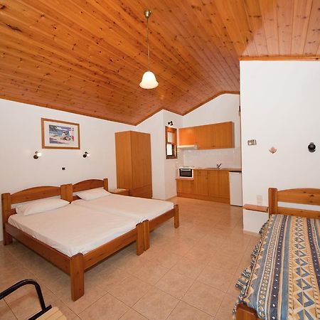 Amalia Studios Skiathos stad Exteriör bild