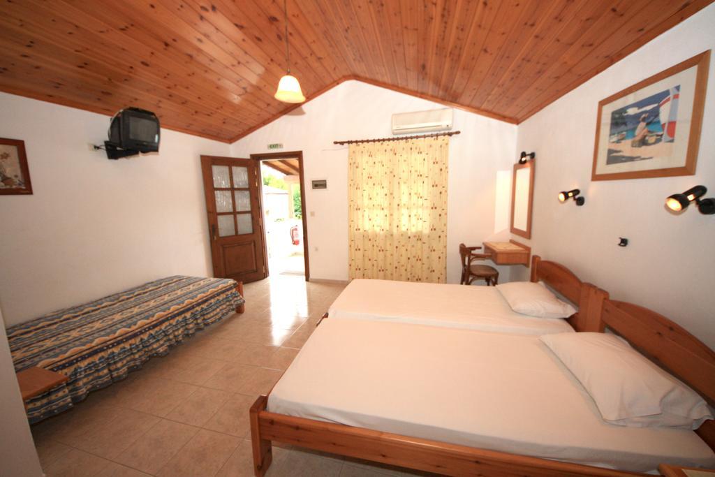 Amalia Studios Skiathos stad Exteriör bild